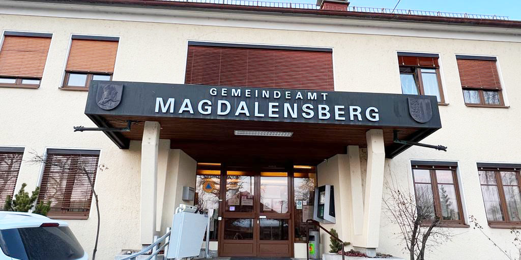 Eingang zum Gemeindeamt Magdalensberg